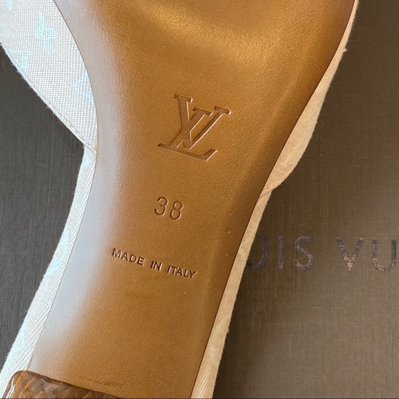 SOLD ON DEPOP LV Vintage Never Used Pink Monogram Mules - Picture 6 of 10